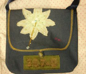 Lillis Tasche.jpg